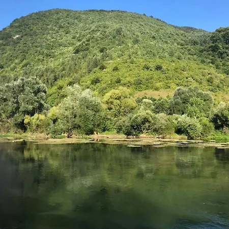 Vikendica Na Plivi *