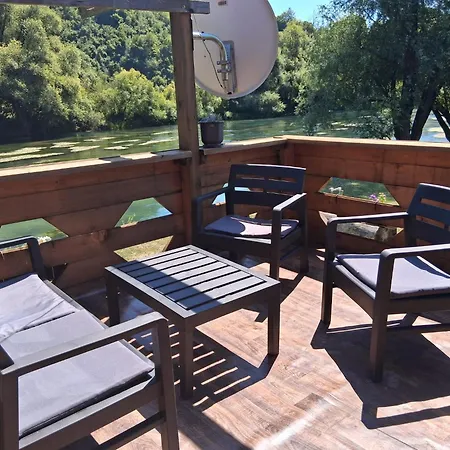 Tatil Evi Vikendica Na Plivi E&m
